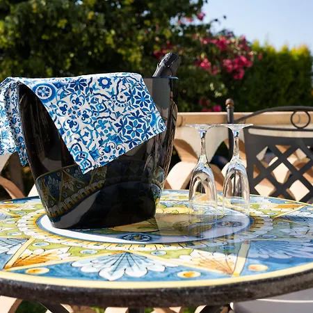 Paradise Sicily Pensión 4*