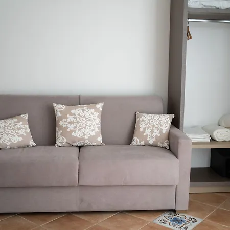 Pensión Paradise Sicily 4*